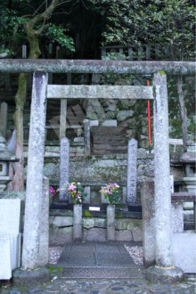 坂本龍馬と中岡慎太郎の墓