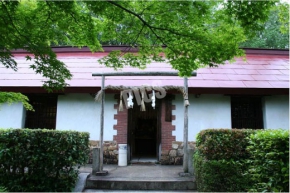 乃木神社の民家を移築した建物