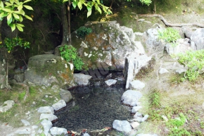 銀閣寺(慈照寺)のお茶の井（お茶を飲むための水）