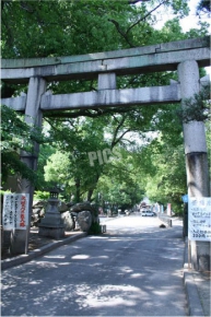 藤森神社の正門
