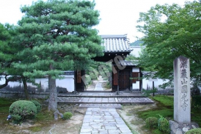 圓光寺の入り口