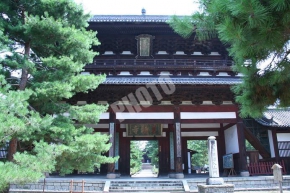 萬福寺の三門