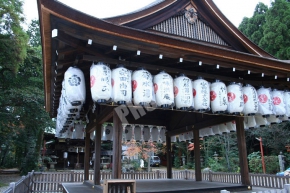 粟田神社の舞殿