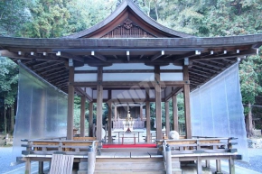 月読神社の舞殿