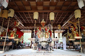 藤森神社 割拝殿