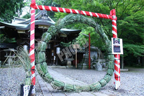 粟田神社の茅の輪